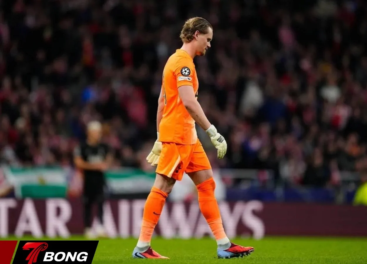 Kinsky rời sân sau 17 phút thi đấu